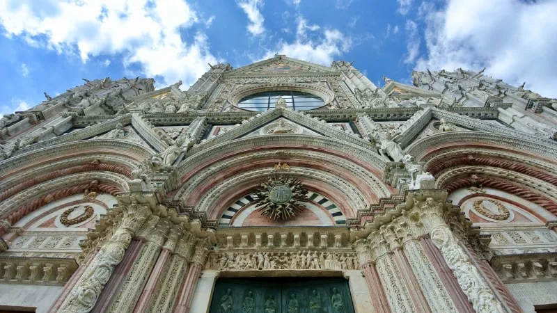 San Gimignano and Siena