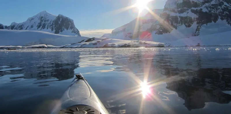 Kayaking on the Glacier Lagoon