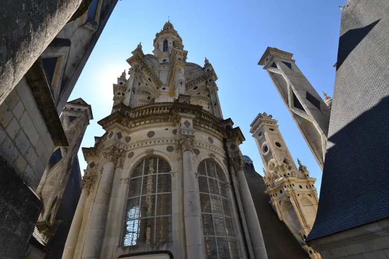 Full Day Group Tour to Loire Valley Chambord & Chenonсeau
